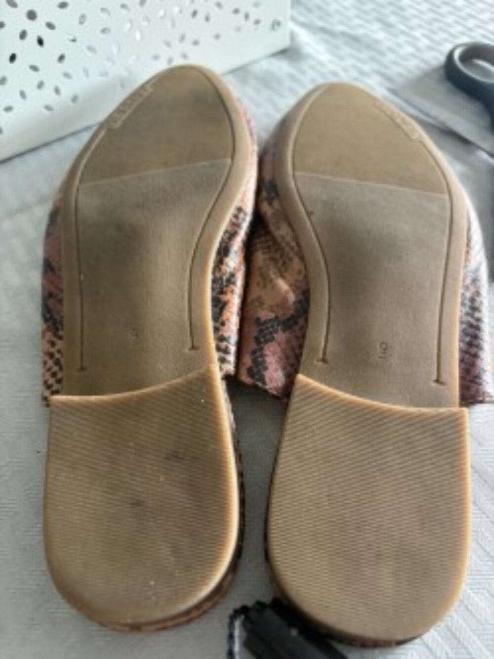 Women’s Size 10 Brown Snakeskin Print Mule Slides - Picture 3 of 3
